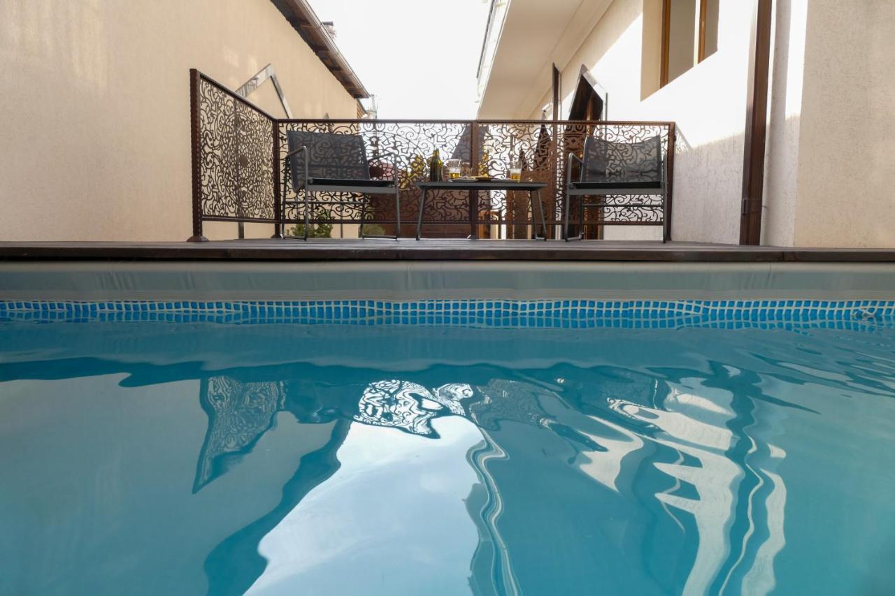 Garuda Boutique Hotel Σουχούμι Εξωτερικό φωτογραφία