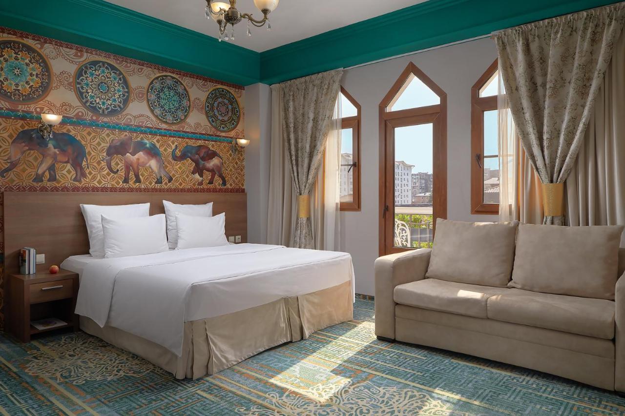 Garuda Boutique Hotel Σουχούμι Εξωτερικό φωτογραφία