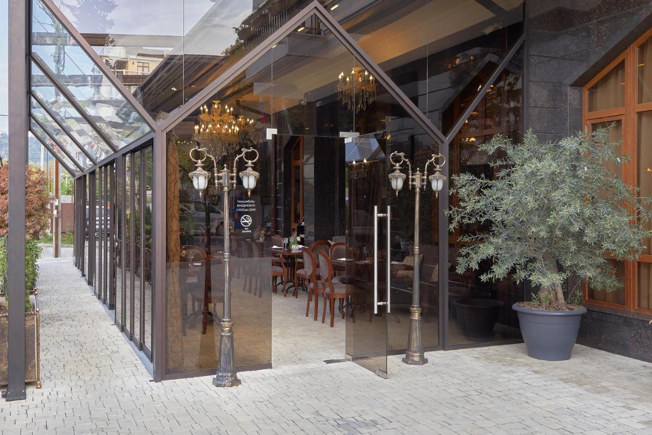 Garuda Boutique Hotel Σουχούμι Εξωτερικό φωτογραφία