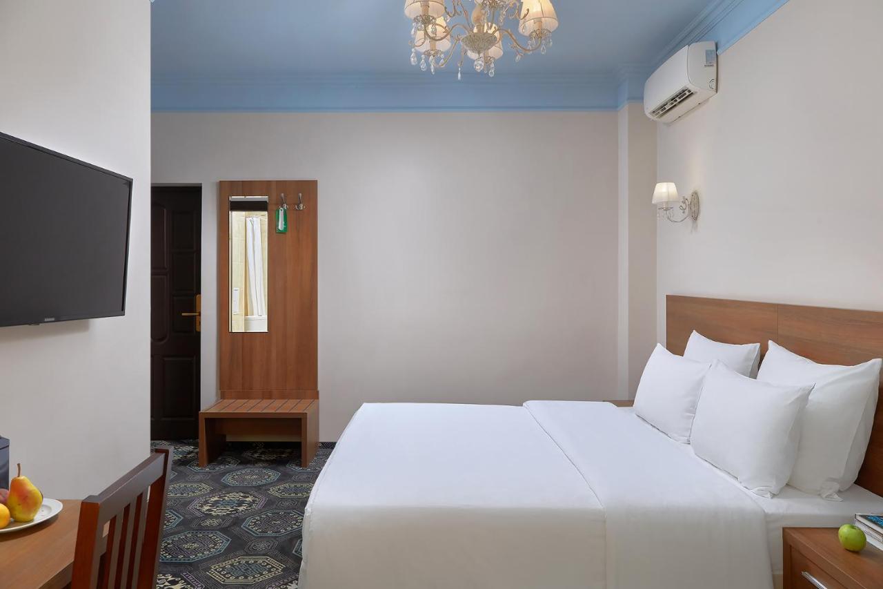 Garuda Boutique Hotel Σουχούμι Εξωτερικό φωτογραφία
