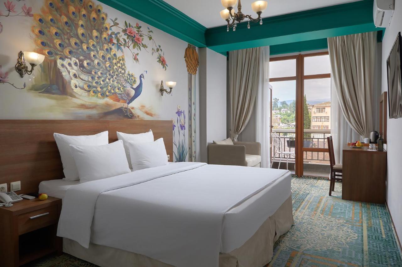 Garuda Boutique Hotel Σουχούμι Εξωτερικό φωτογραφία